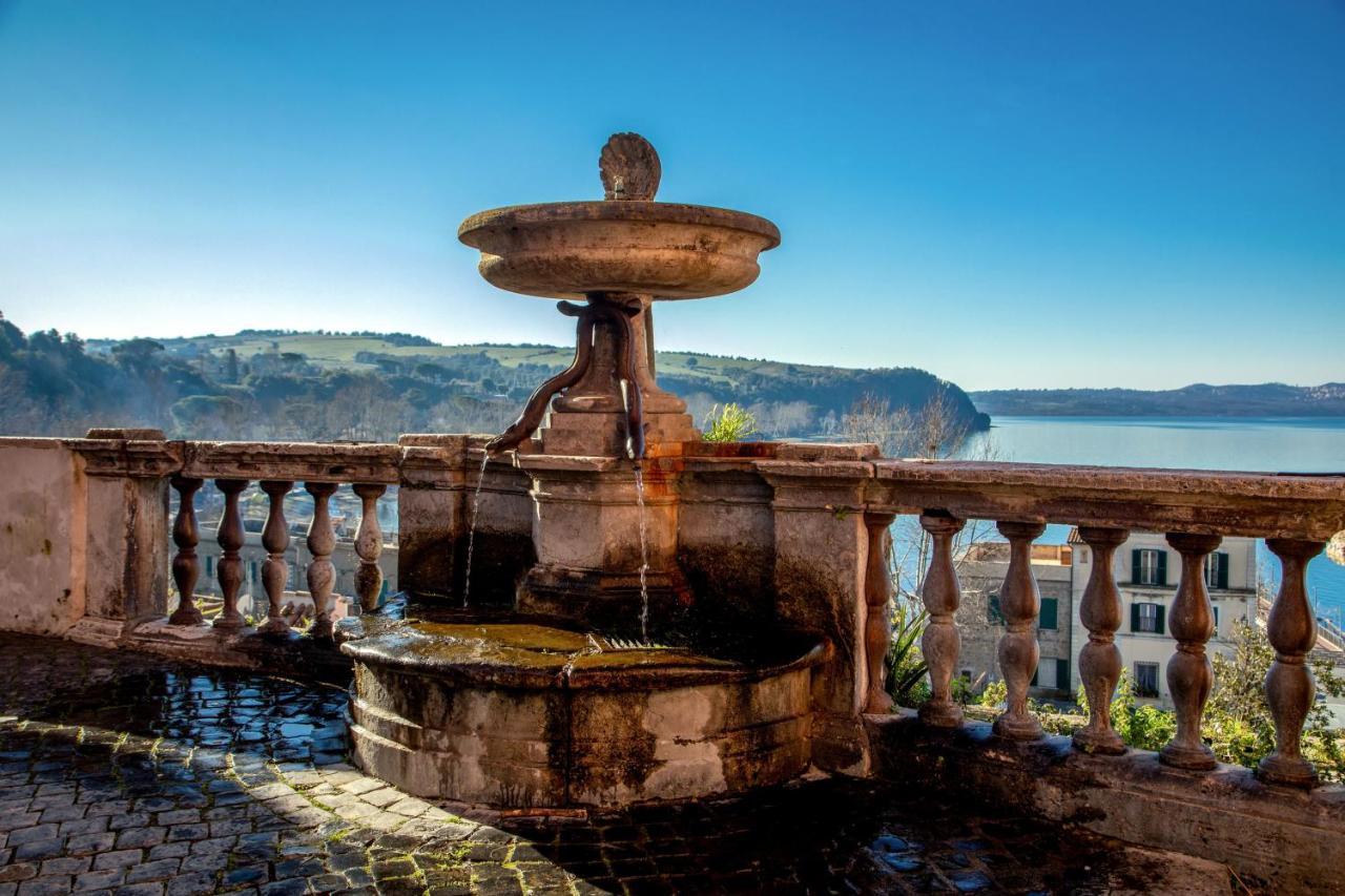 Appartamento Centro e Spiaggia ardesia Anguillara Sabazia Esterno foto